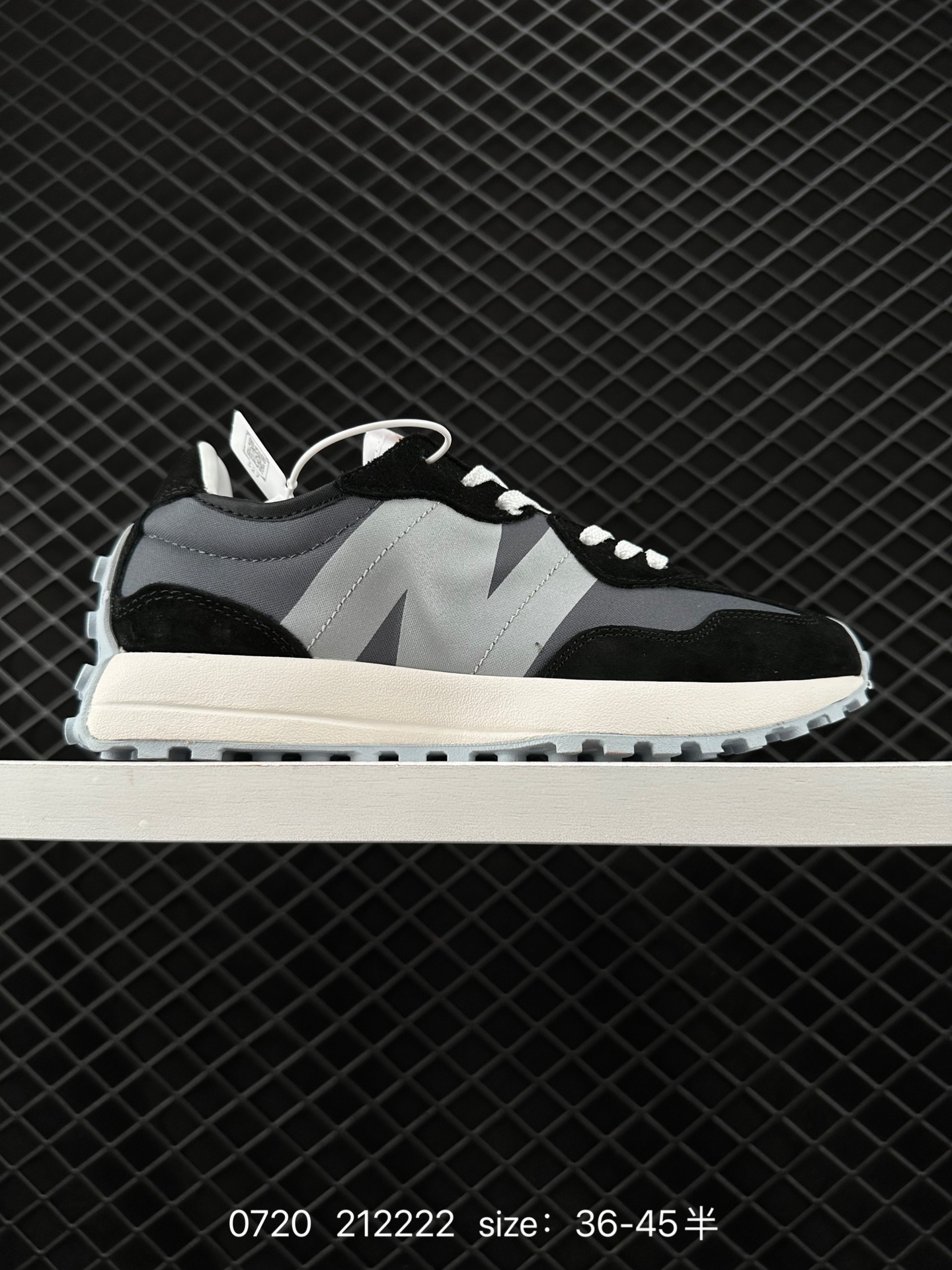 New Balance NB327 New Balance NB327